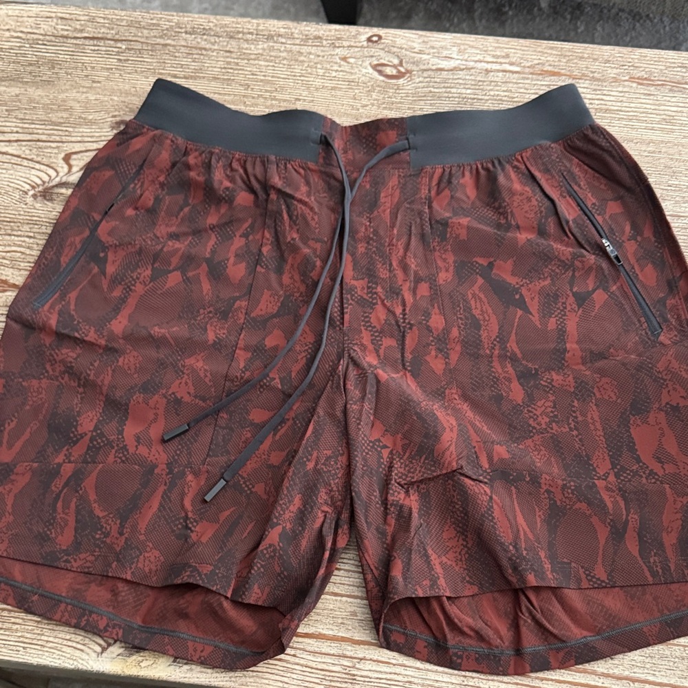 lululemon men’s license to train Shorts.
